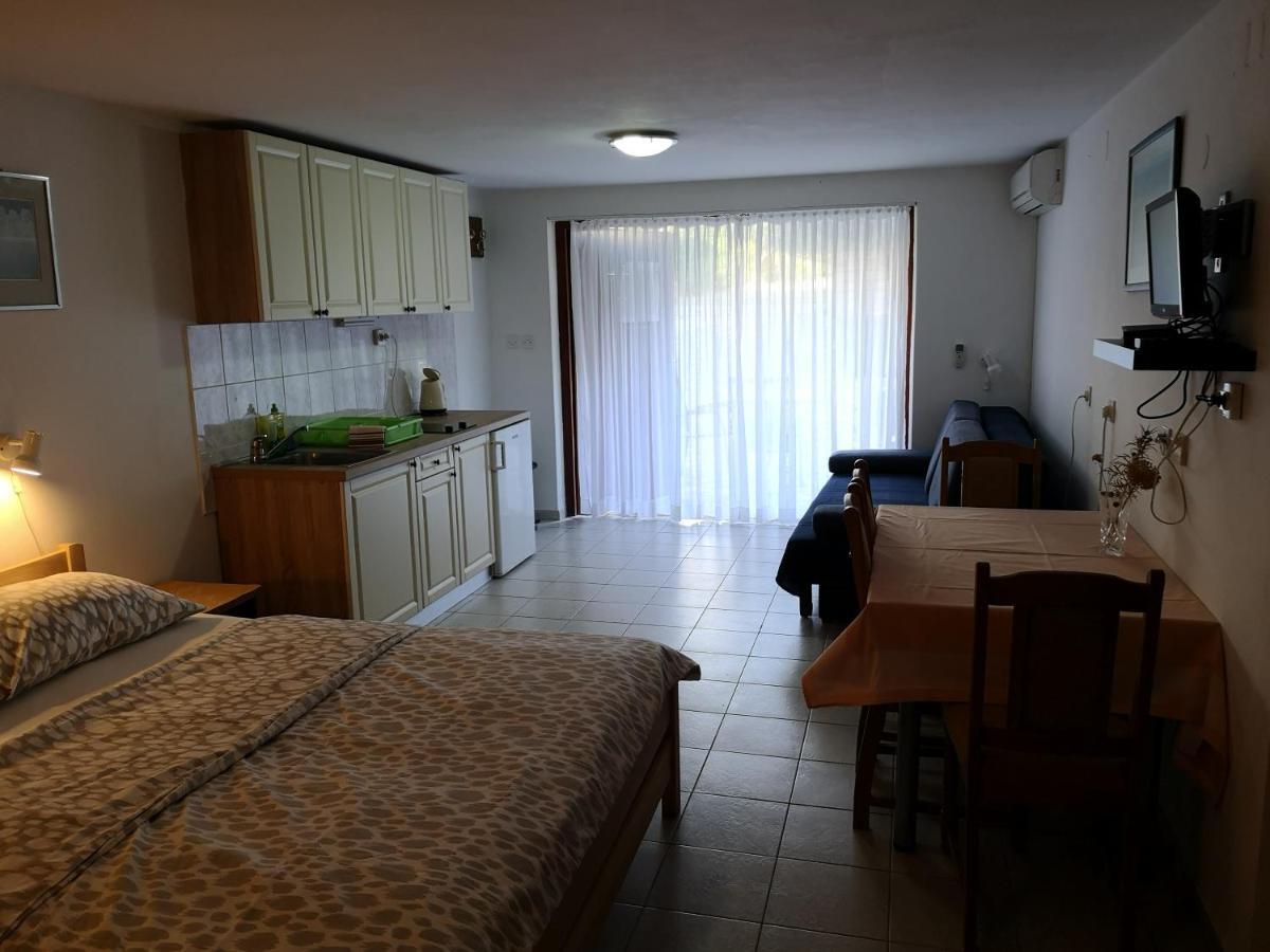 Villa Nina Seline Bagian luar foto