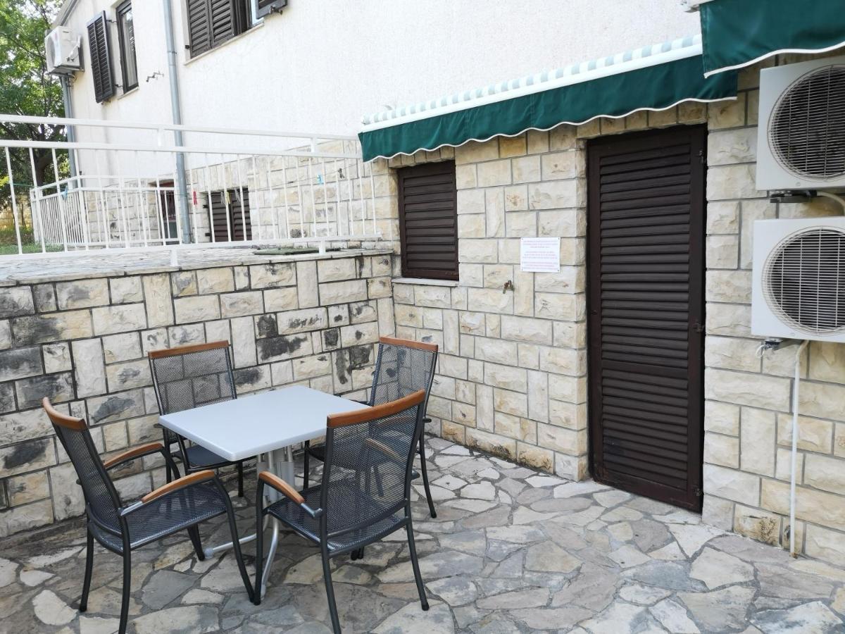 Villa Nina Seline Bagian luar foto